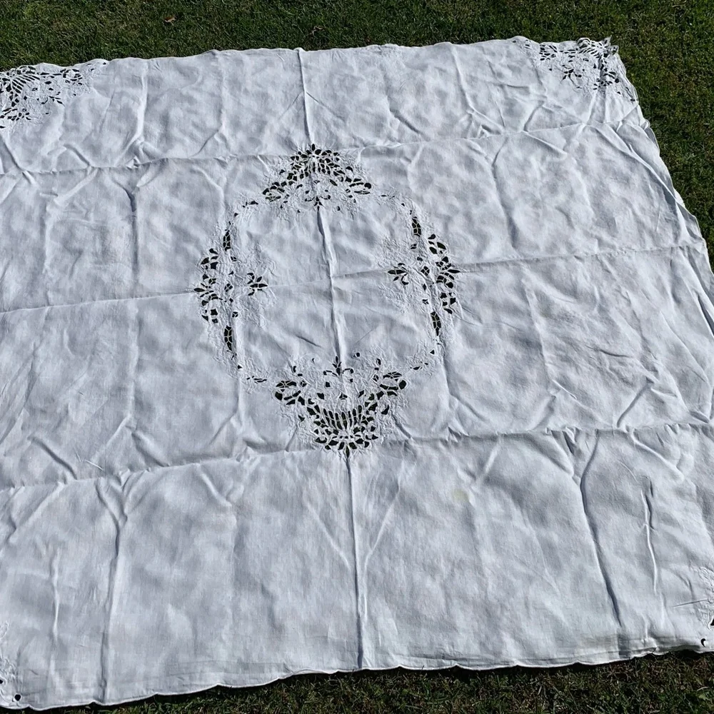 Table cloth